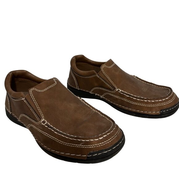 IZOD Mens Brown Leather Slip-On Loafers Contrast Stitching Rubber Sole Shoes 8M - Picture 2 of 11